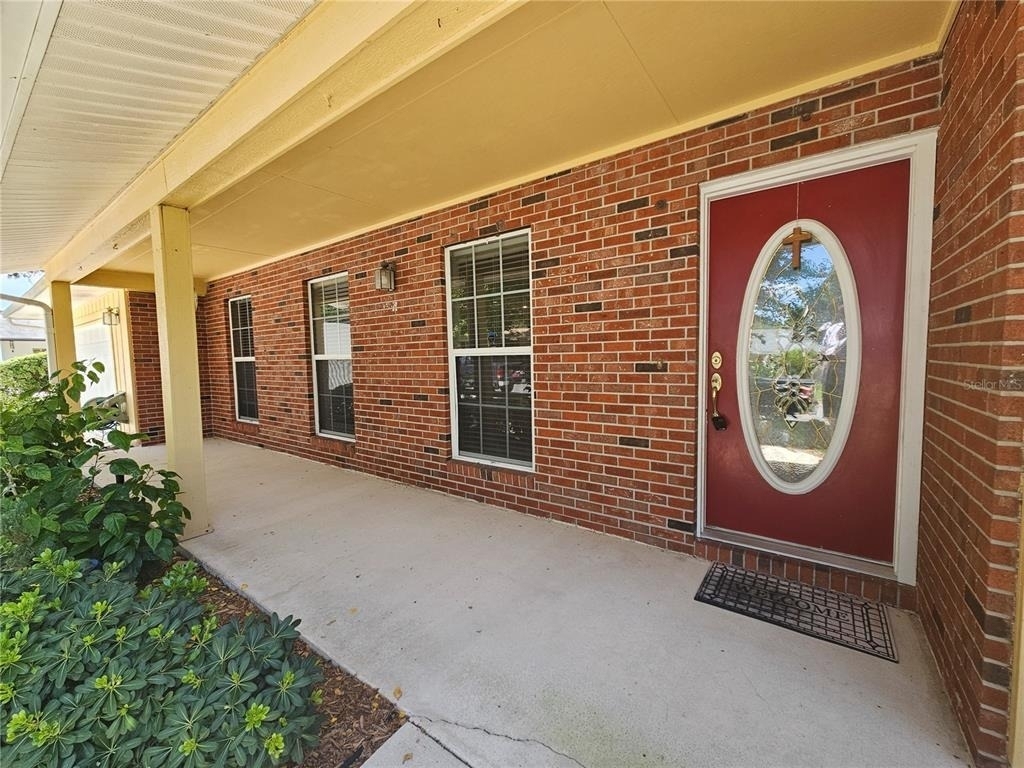 1311 Glenview Lane - Photo 2