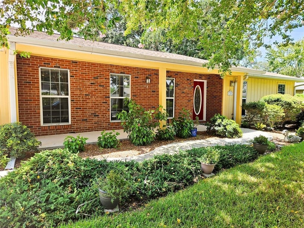 1311 Glenview Lane - Photo 1