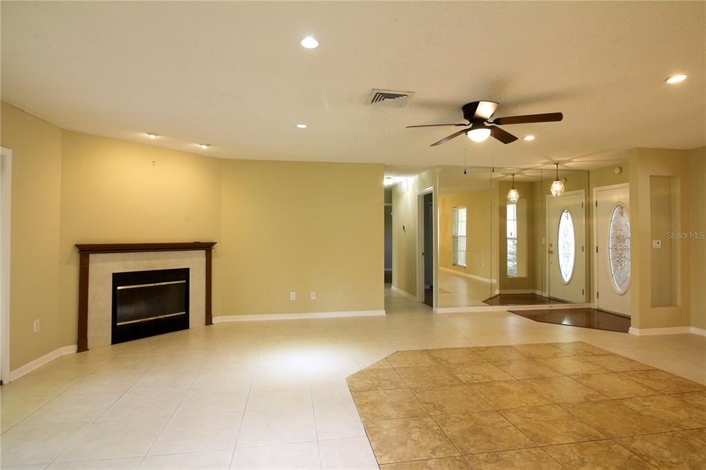 1311 Glenview Lane - Photo 3