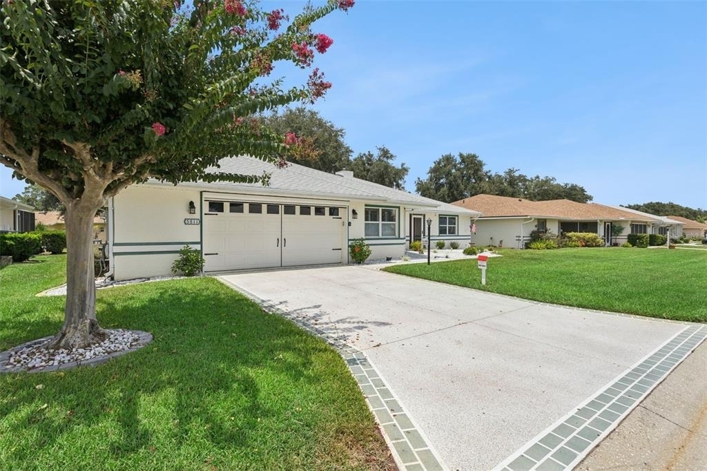 5811 Princess Caroline Place - Photo 2