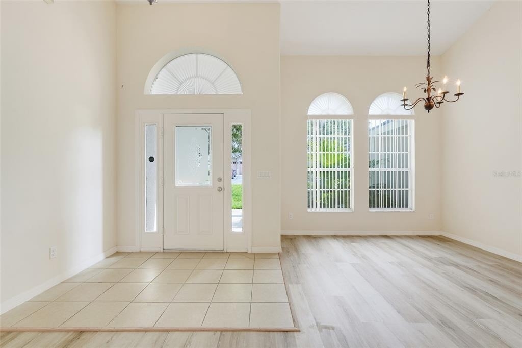 12900 Cloverdale Lane - Photo 3