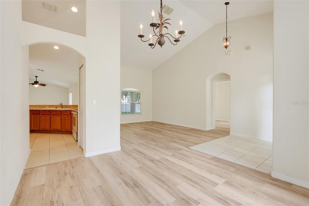 12900 Cloverdale Lane - Photo 5