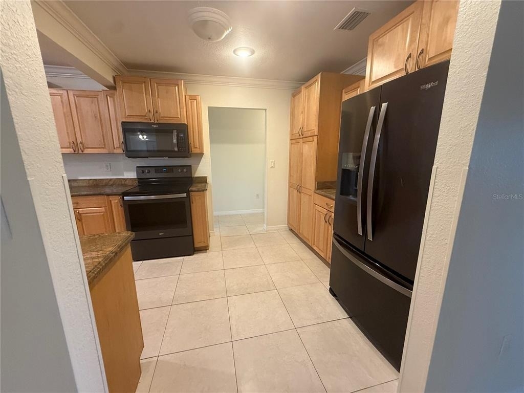 440 W Tarpon Boulevard Nw - Photo 8
