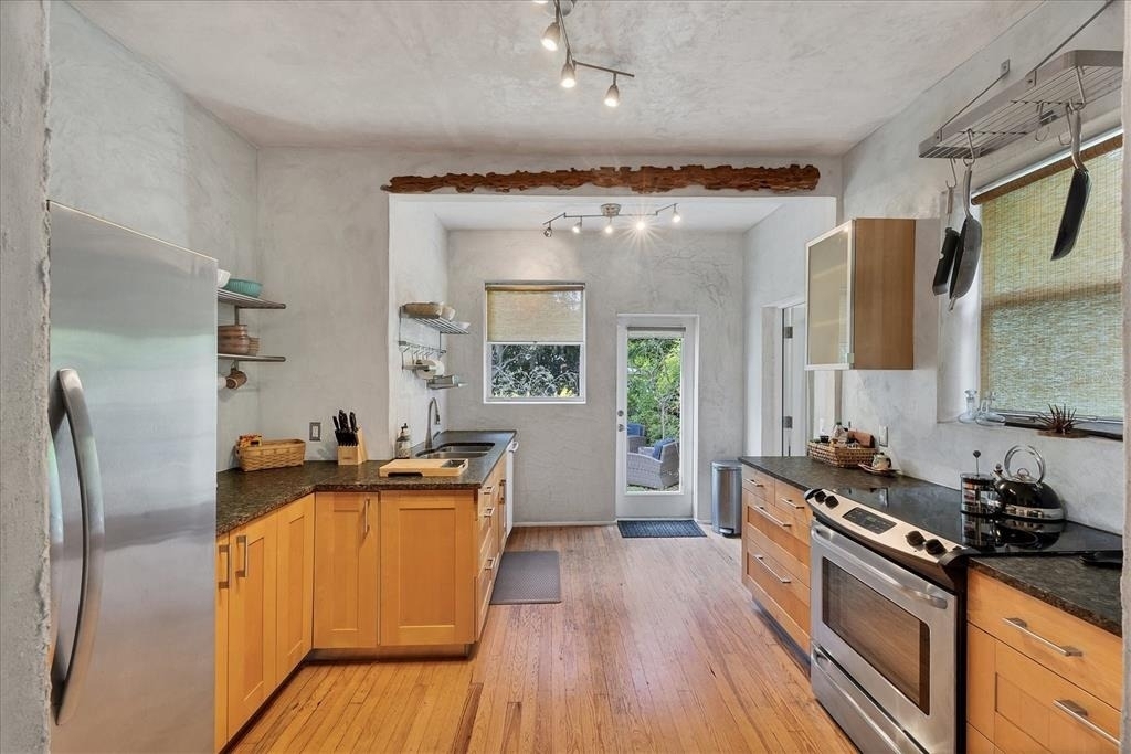 1370 13th Street - Photo 10