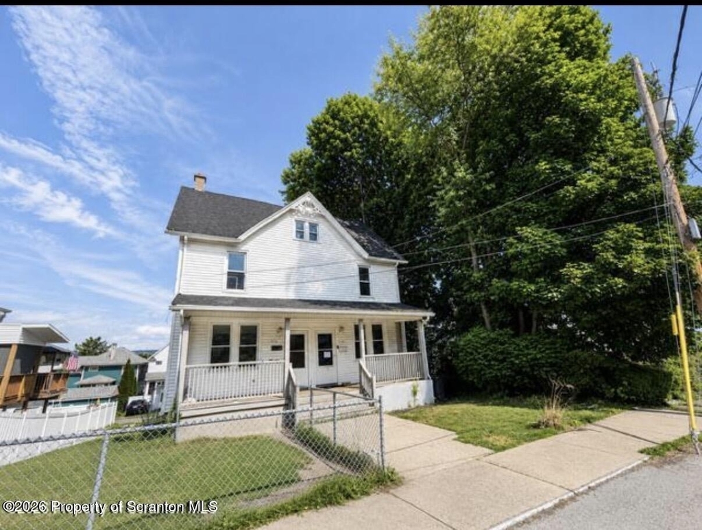 514 4th Street - Photo 0