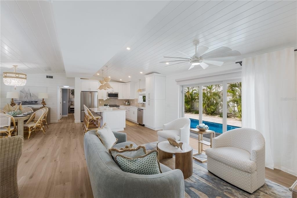 401 N Shore Drive - Photo 5