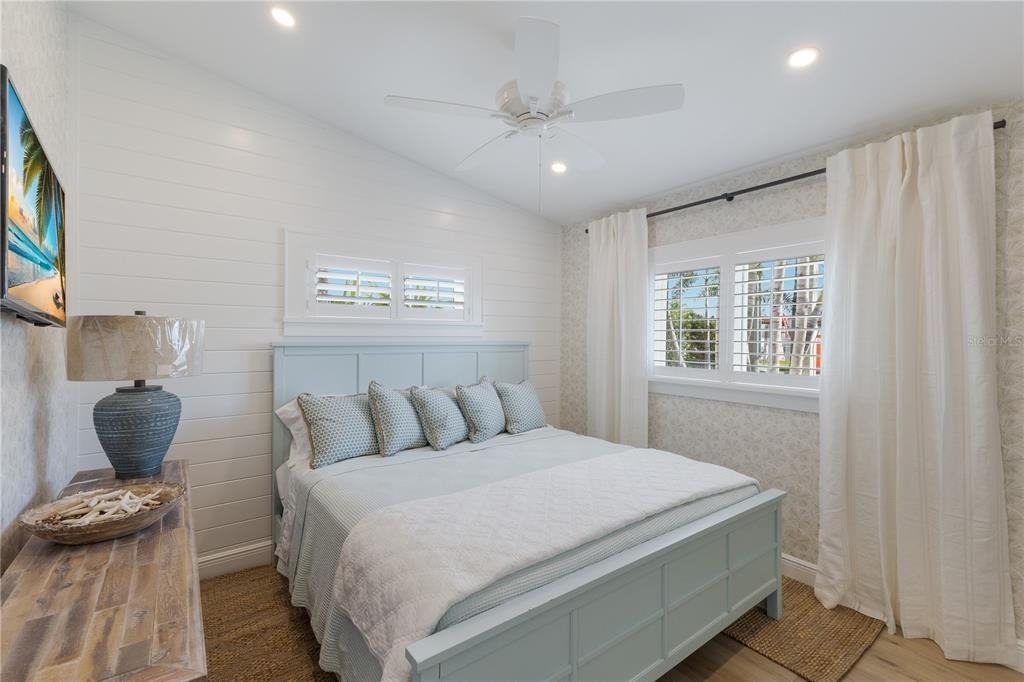 401 N Shore Drive - Photo 15