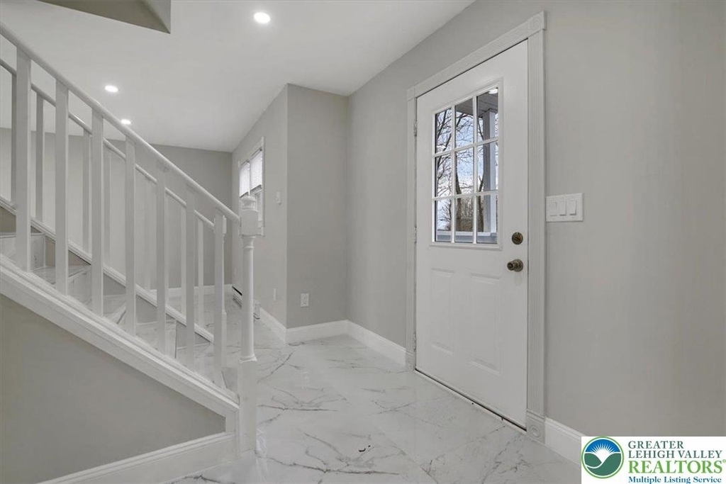 400 Cedar Drive - Photo 7