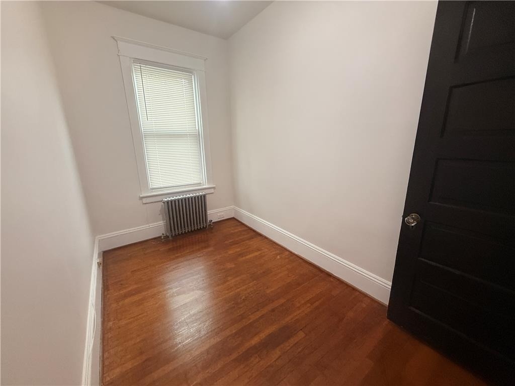 943 Center Street - Photo 11