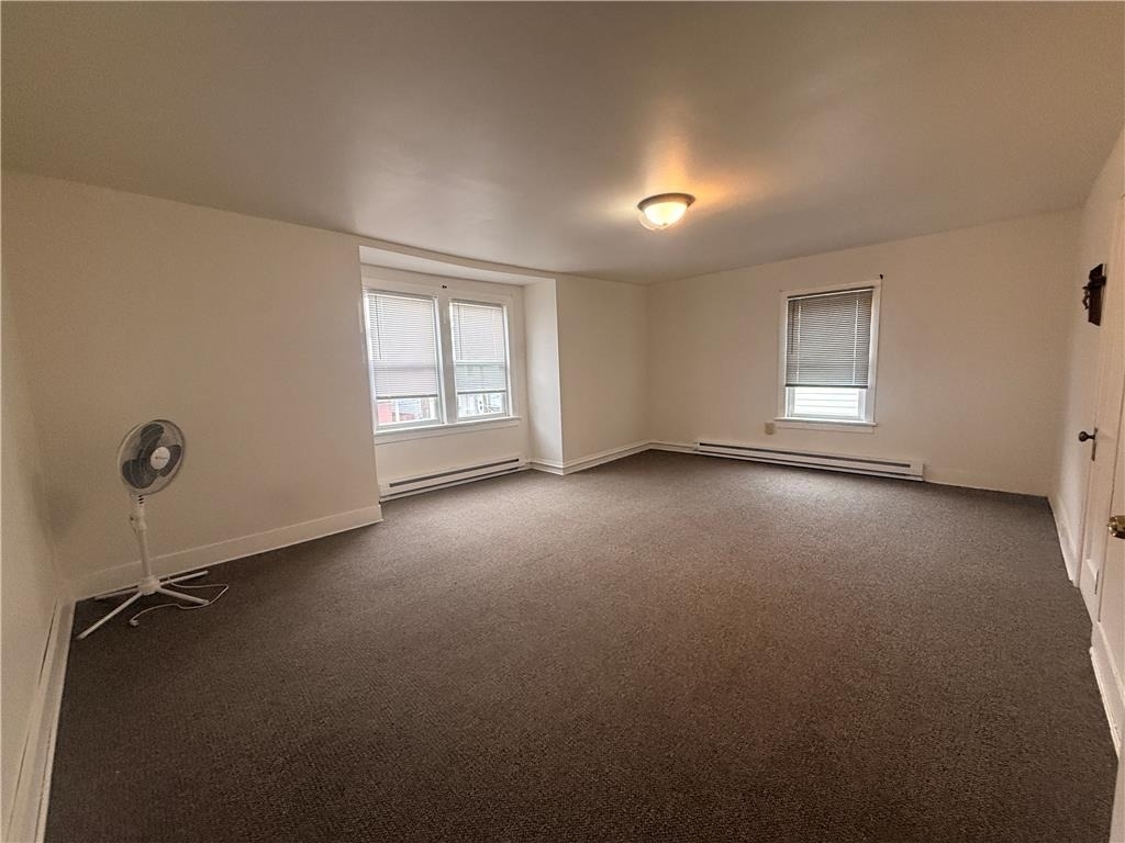 943 Center Street - Photo 15