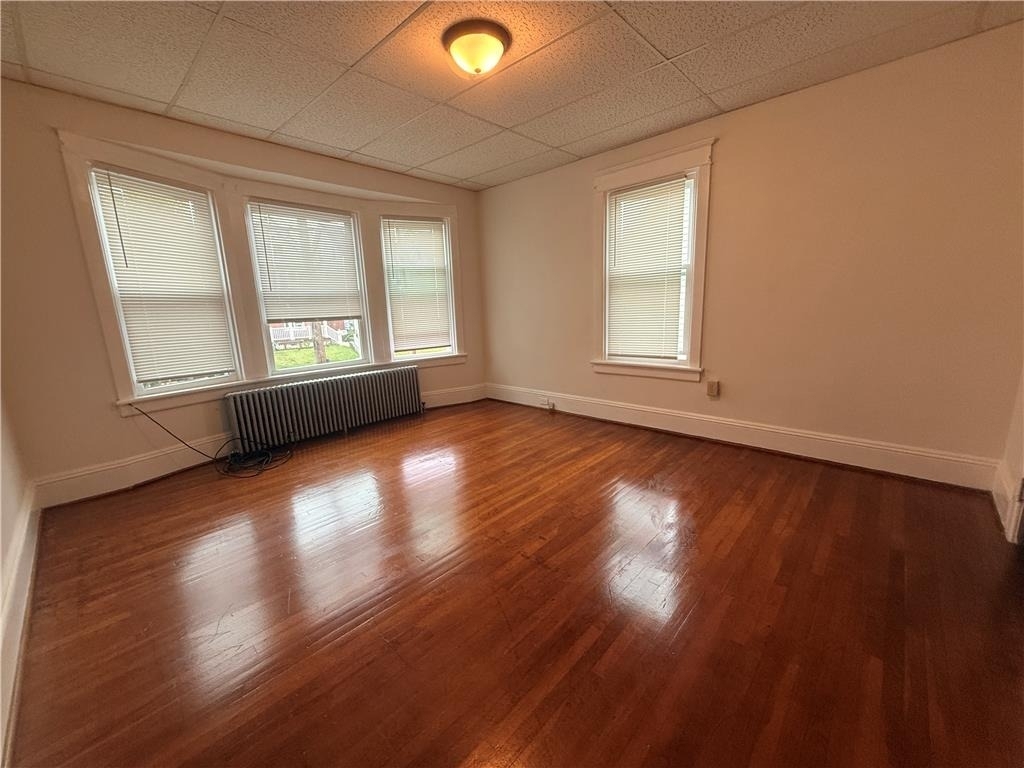 943 Center Street - Photo 9