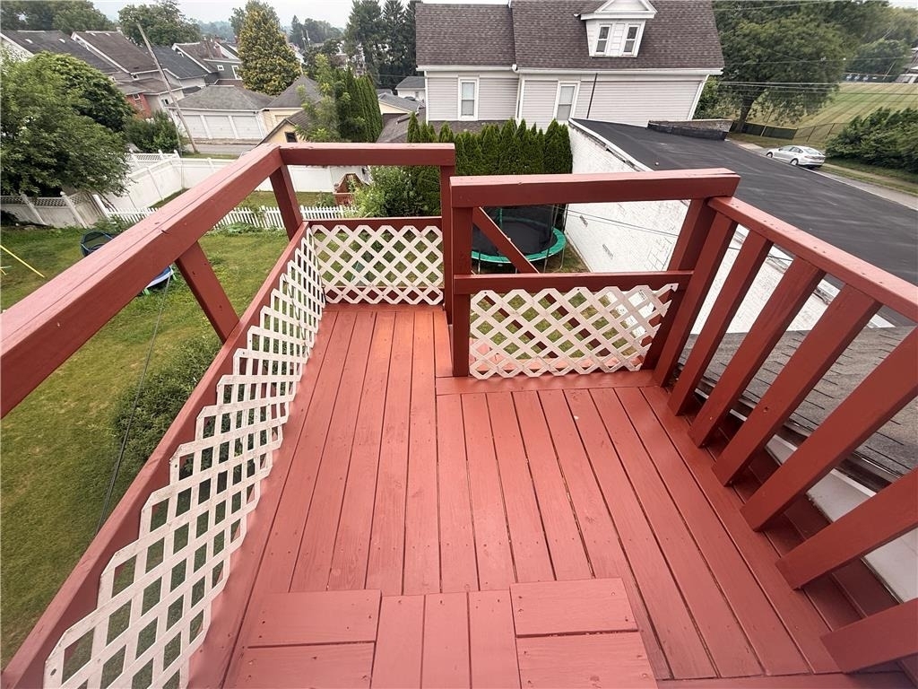 943 Center Street - Photo 19