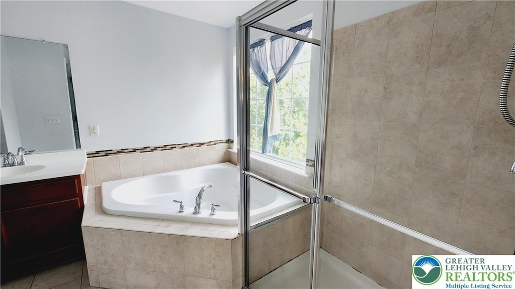 1816 Emerald Drive - Photo 31