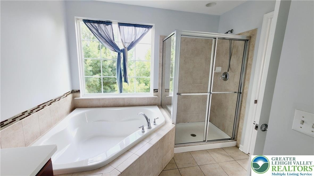 1816 Emerald Drive - Photo 33