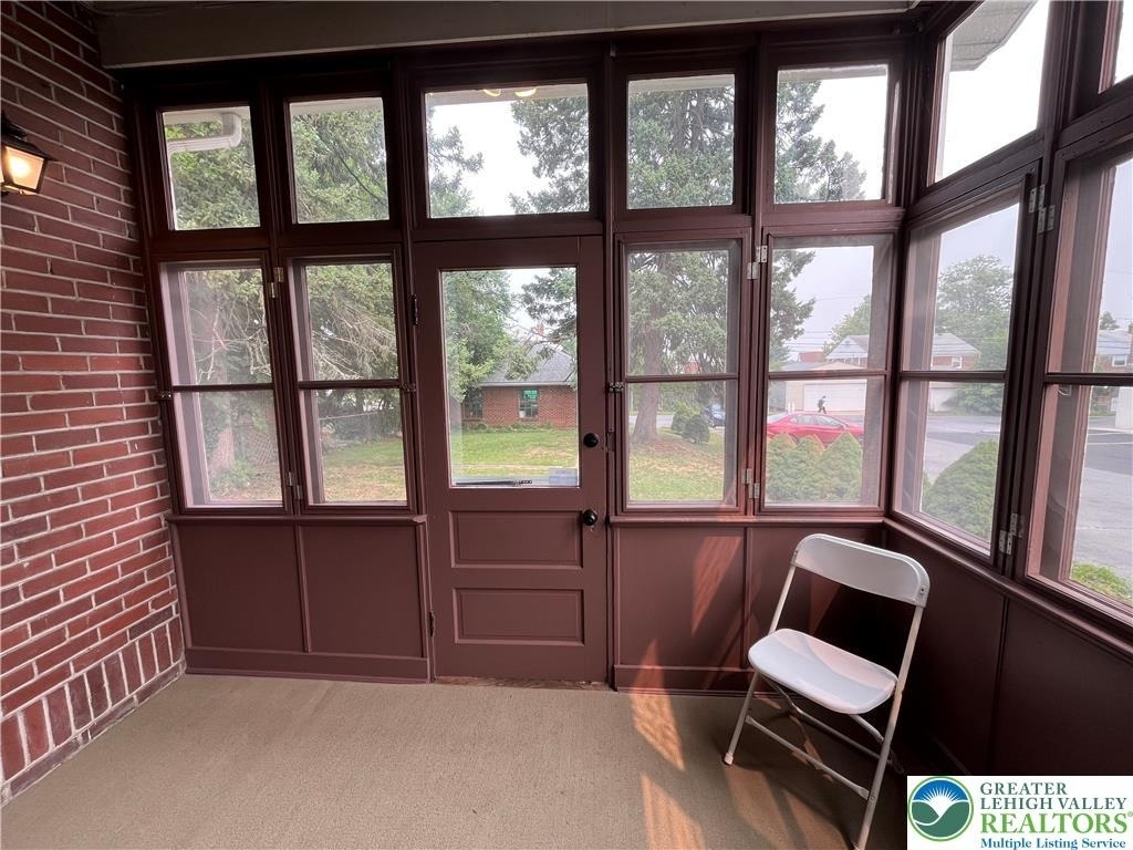 543 W Emaus Avenue - Photo 56