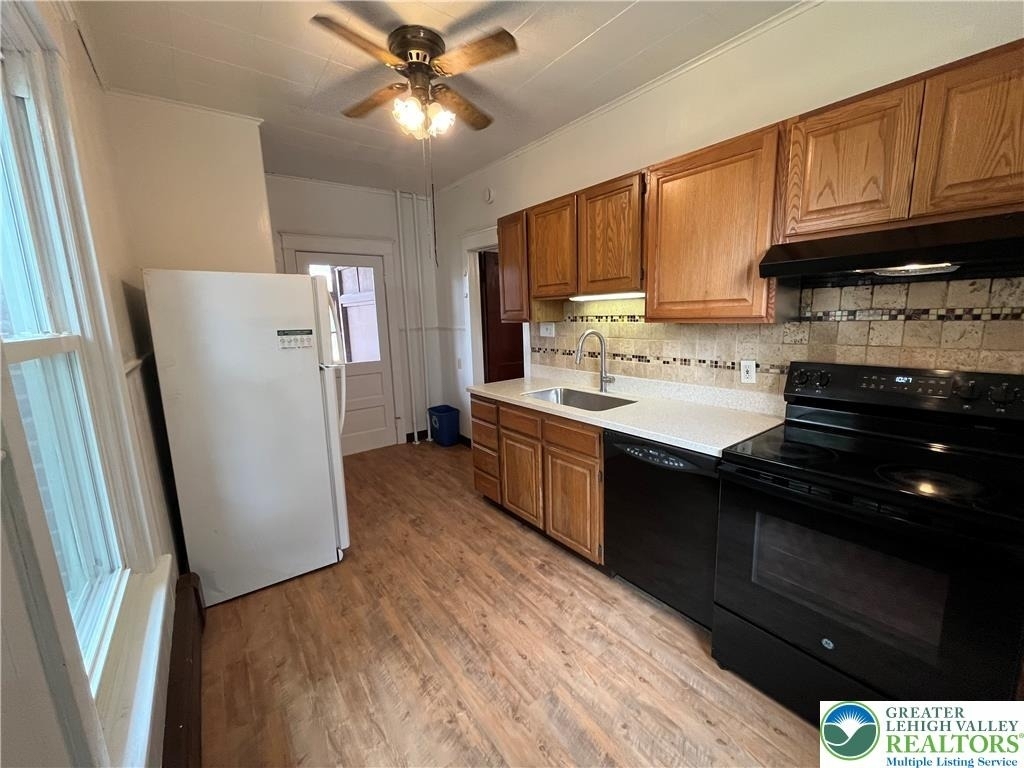 543 W Emaus Avenue - Photo 8