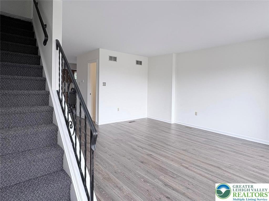 1217 Nelson Street - Photo 6