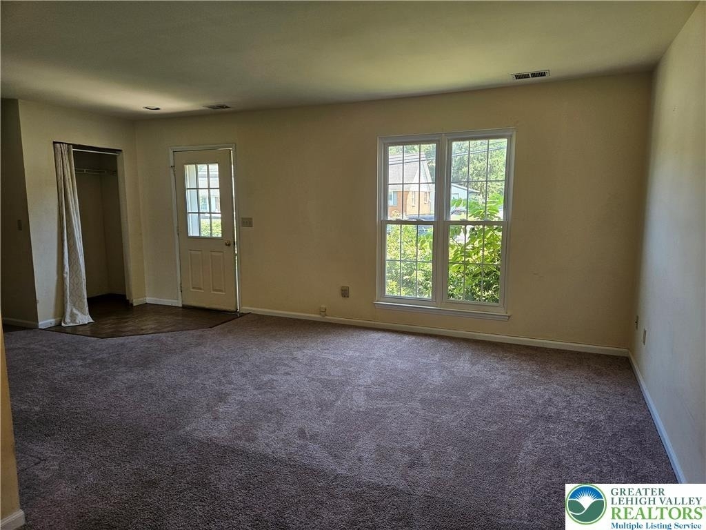 363 Minor Street - Photo 2