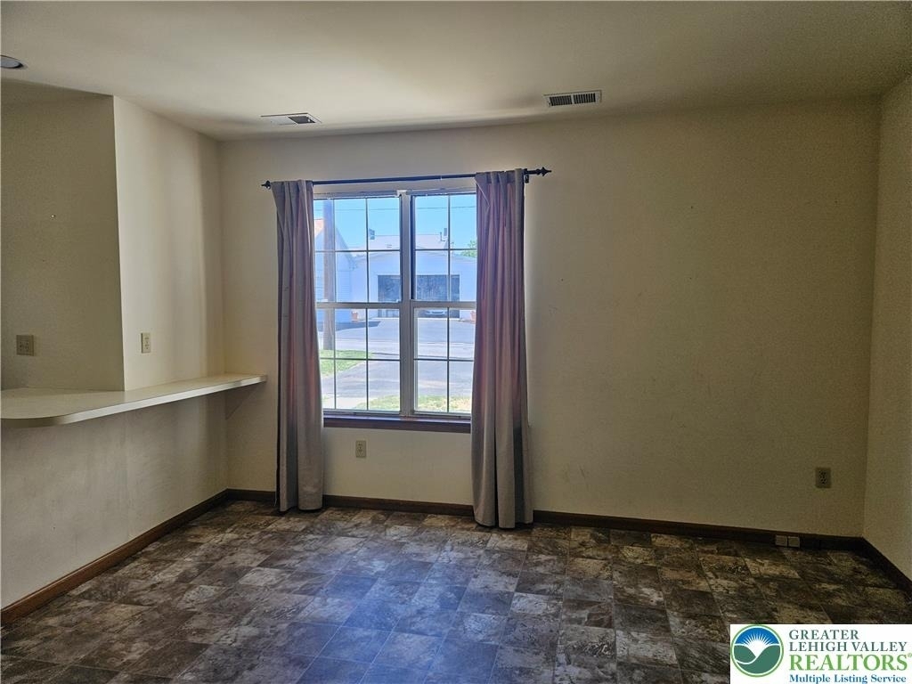 363 Minor Street - Photo 8