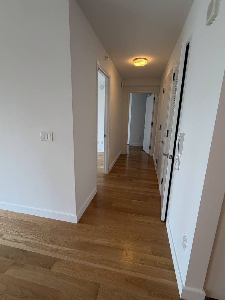 57th Street and 11th av - Photo 15