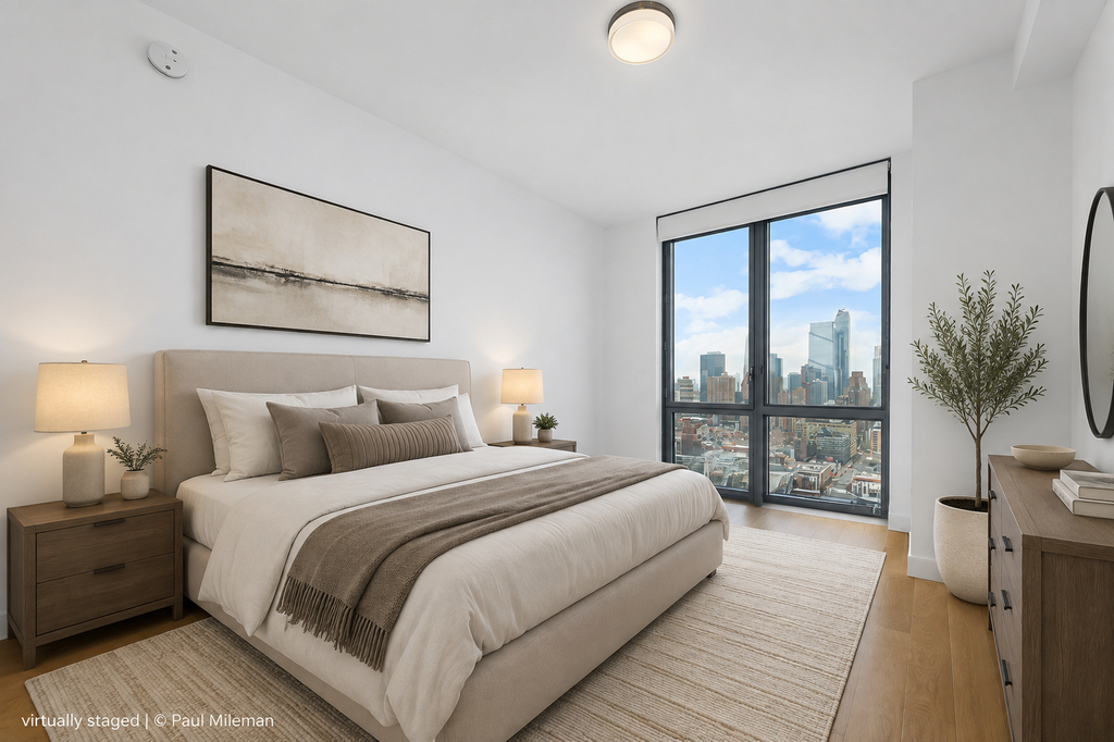 West 56th & 11th Ave - Photo 6
