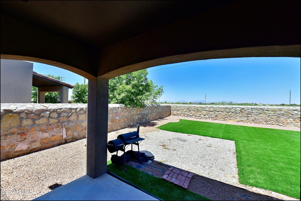 3741 Loma Adriana - Photo 34