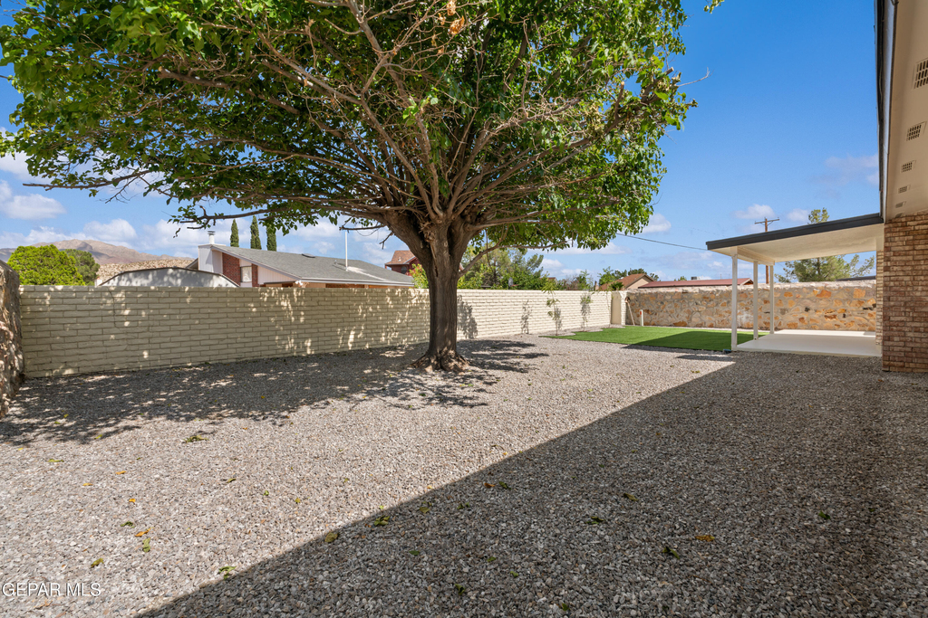 936 Oneida Drive - Photo 24