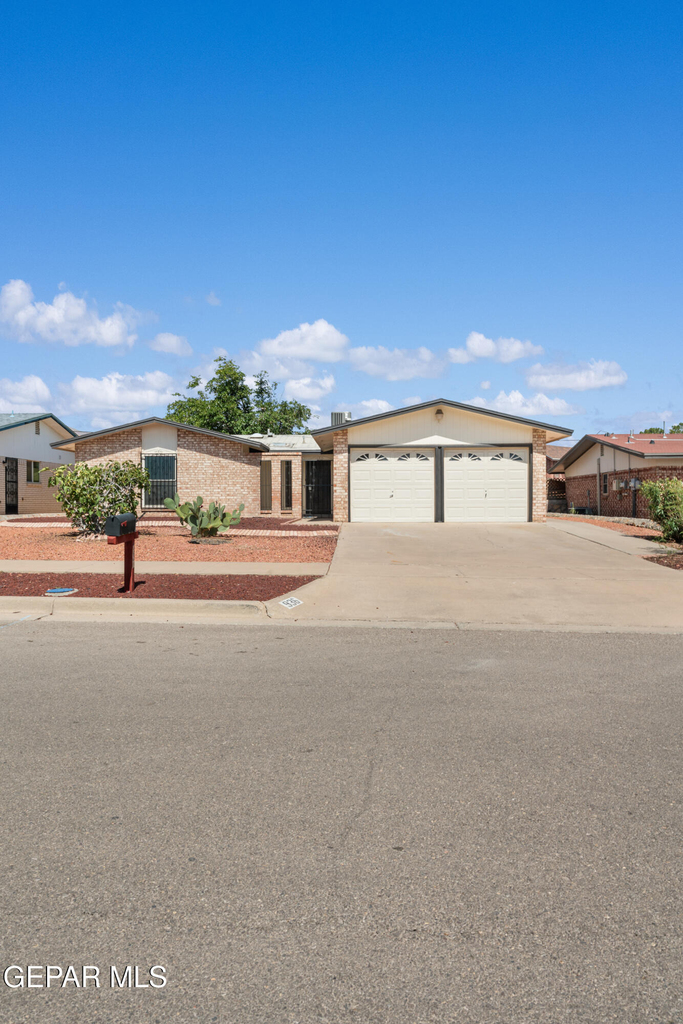 936 Oneida Drive - Photo 28