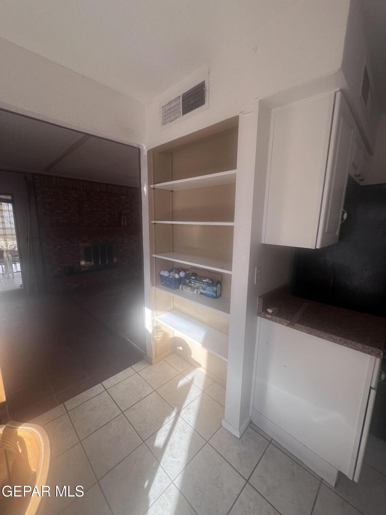 5017 Mc Cormick Lane - Photo 3