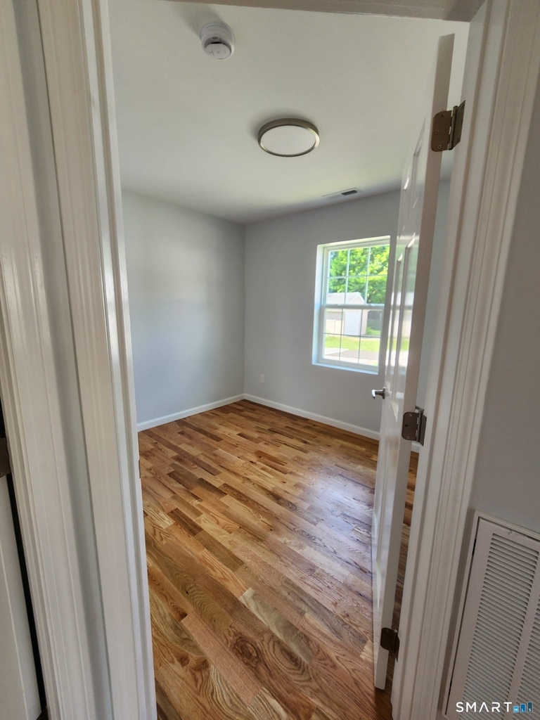 44 Rosewood Avenue - Photo 22