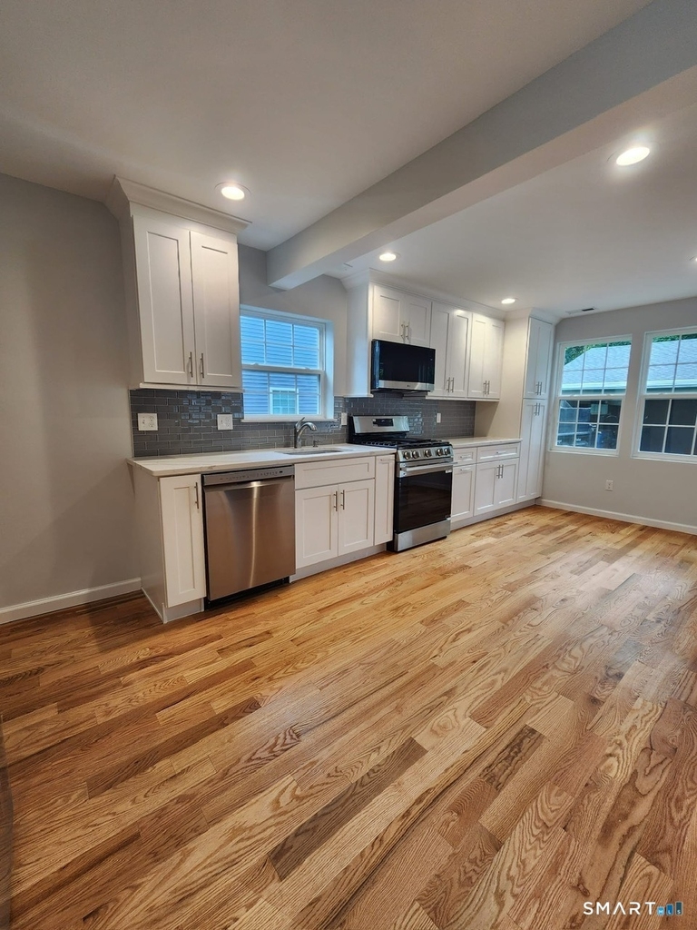 44 Rosewood Avenue - Photo 19