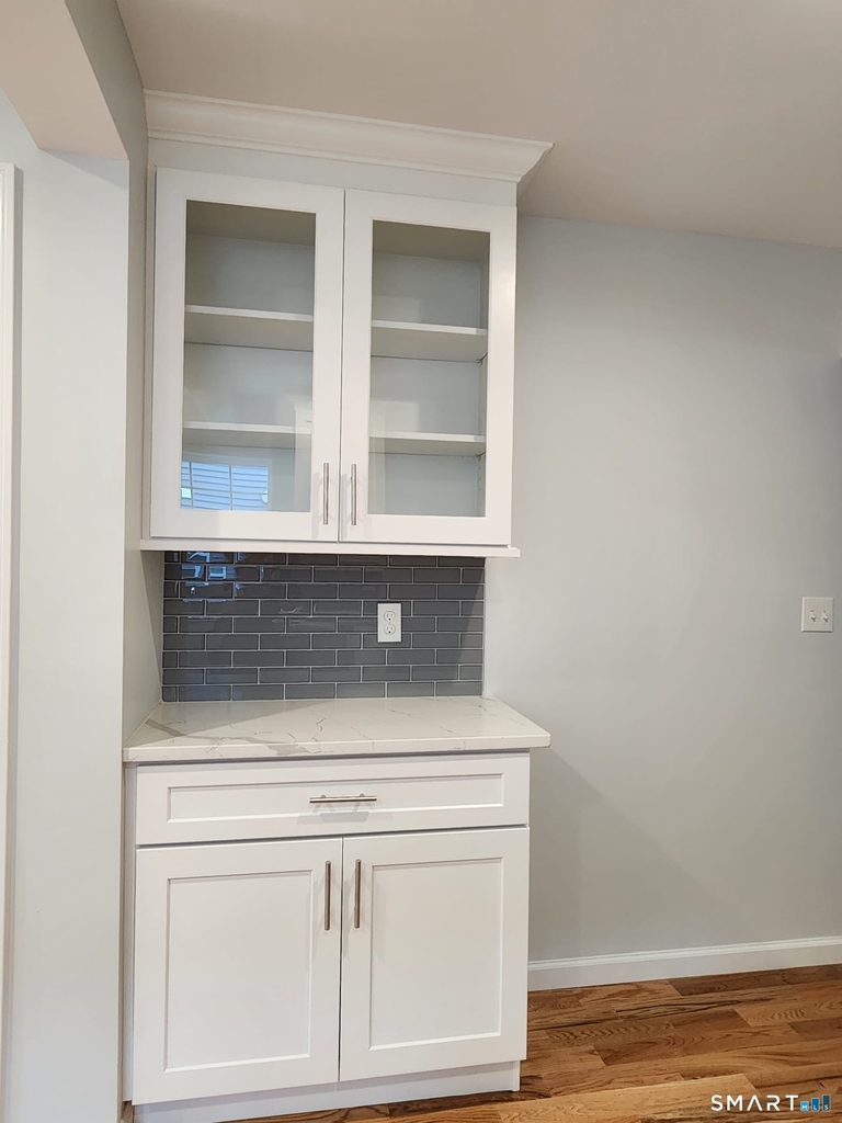 44 Rosewood Avenue - Photo 16