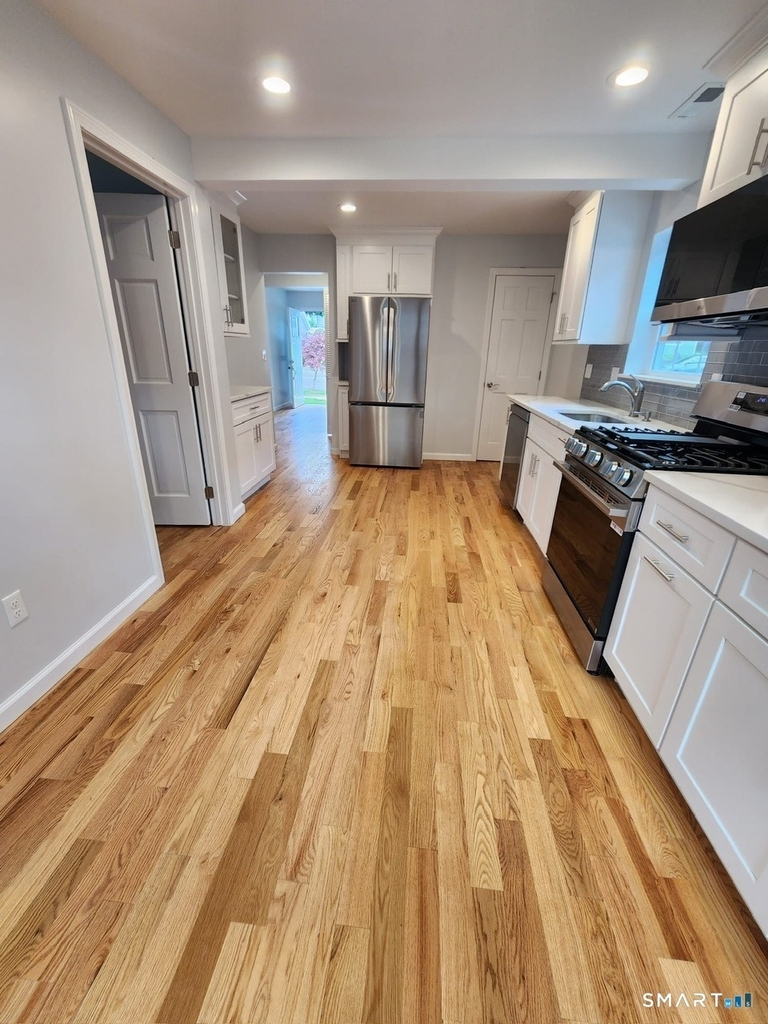 44 Rosewood Avenue - Photo 17