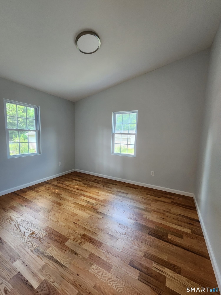 44 Rosewood Avenue - Photo 13