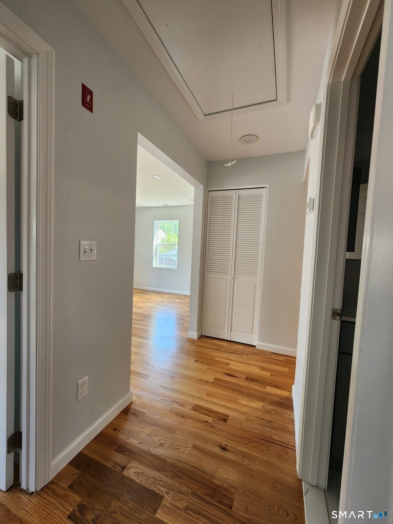 44 Rosewood Avenue - Photo 11