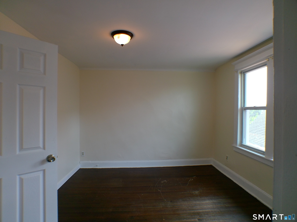 1698 North Avenue - Photo 11