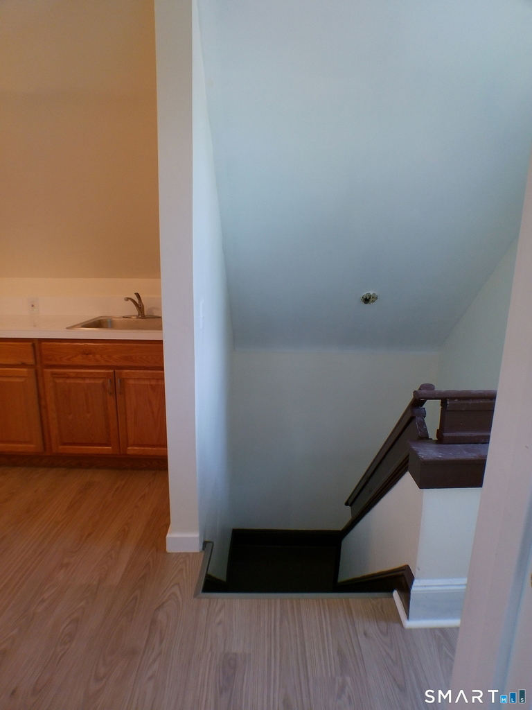 1698 North Avenue - Photo 7