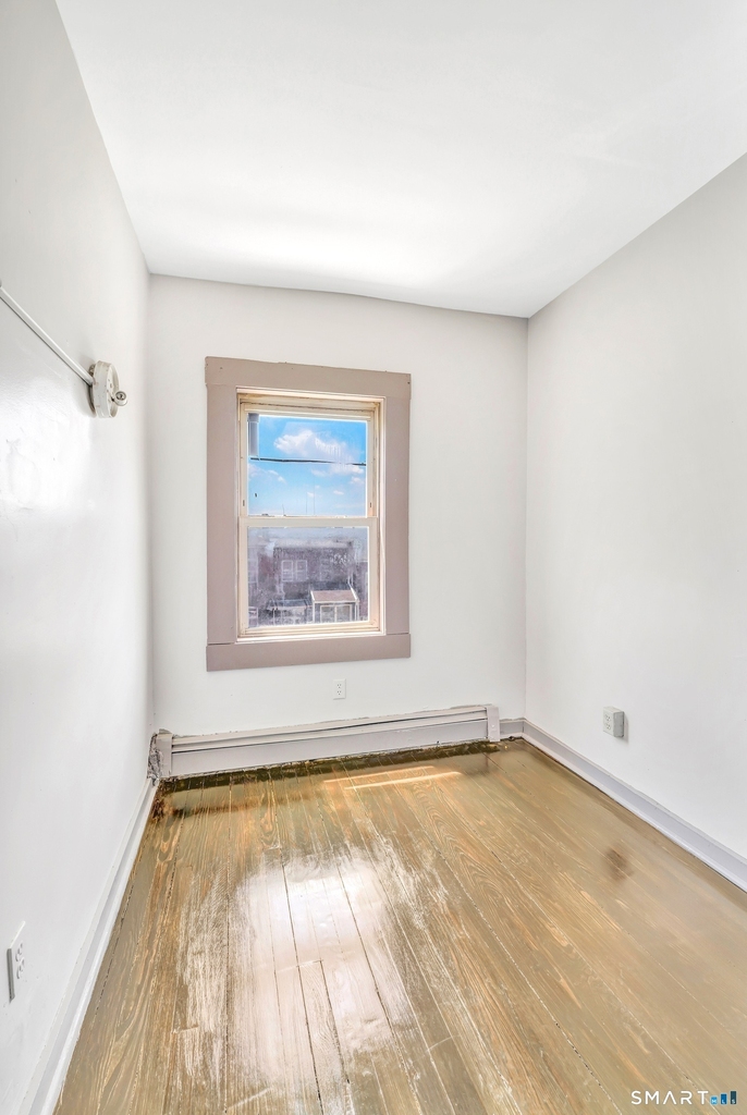 108 Ives Street - Photo 4