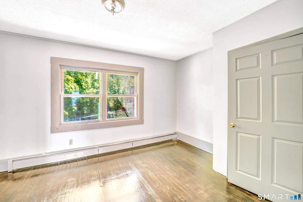 108 Ives Street - Photo 6