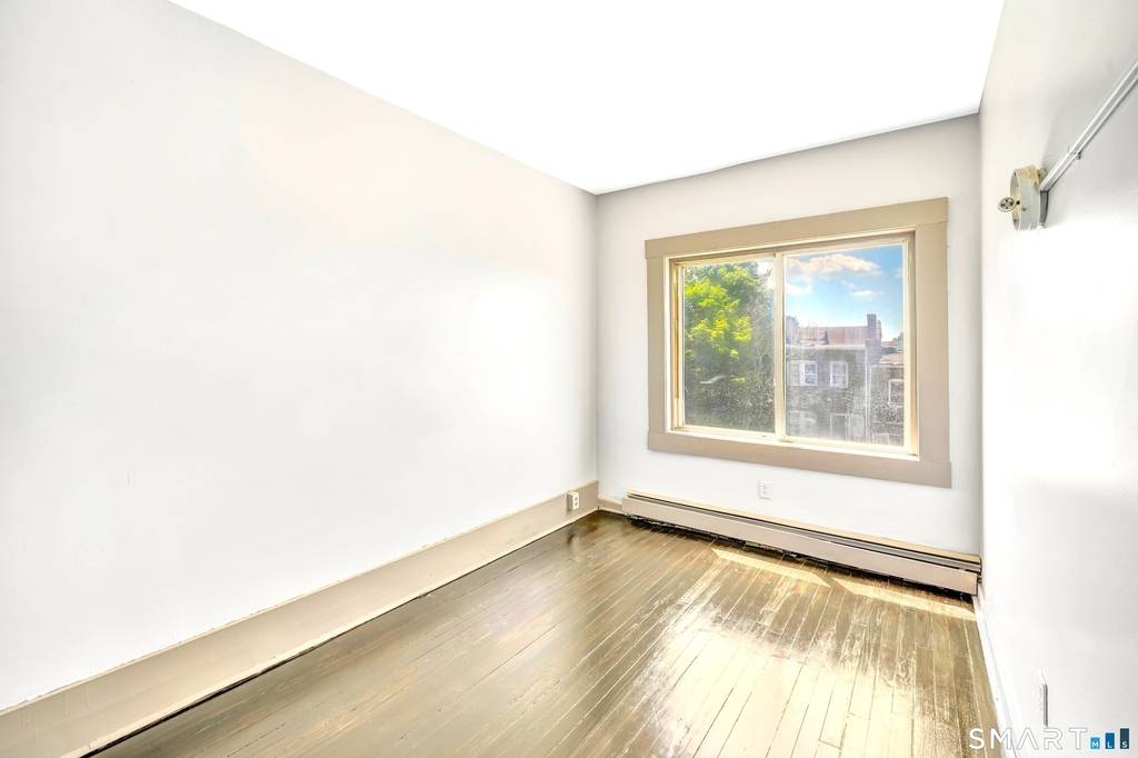 108 Ives Street - Photo 5
