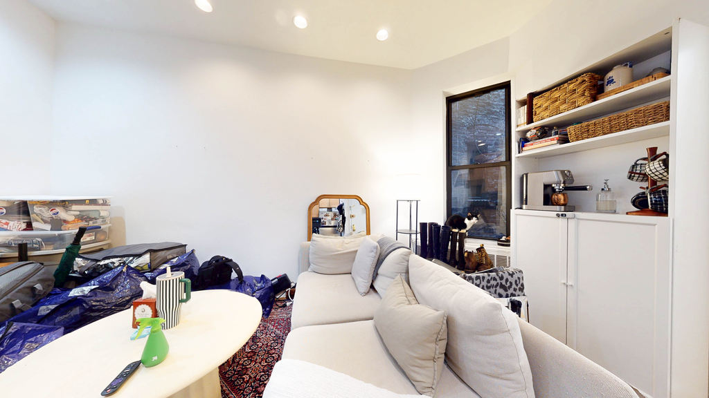 330 East 93rd Street - Photo 1