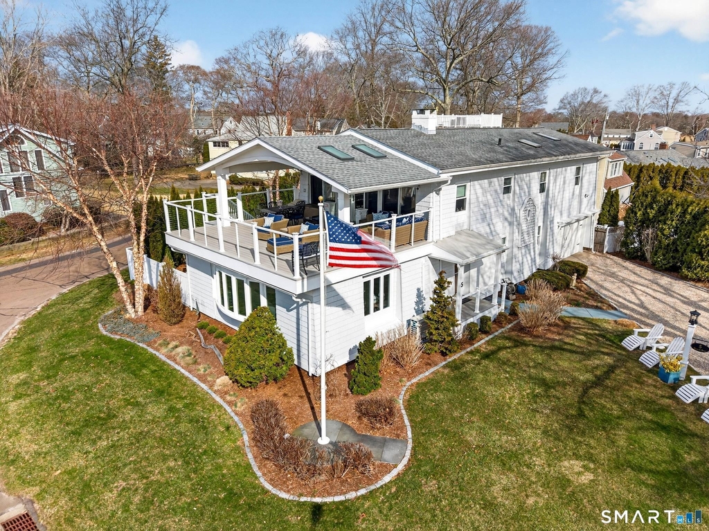 5 Woodland Drive - Photo 0