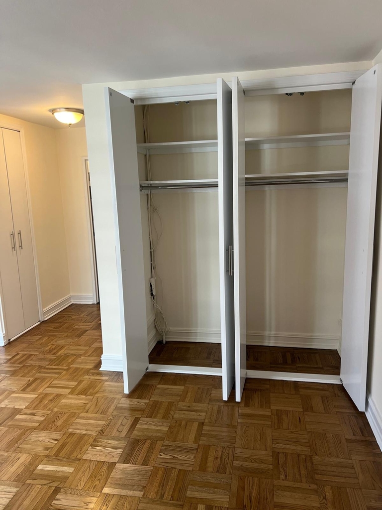 888 8th Avenue / W 52nd St - Photo 3