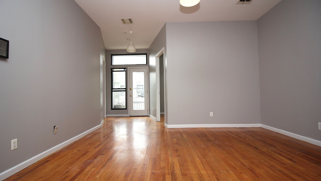 1464 Bushwick Ave - Photo 11