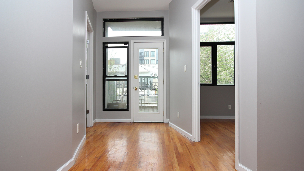 1464 Bushwick Ave - Photo 5
