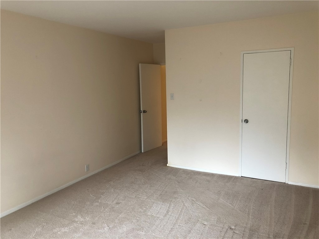 320 Fort Duquesne Blvd - Photo 17