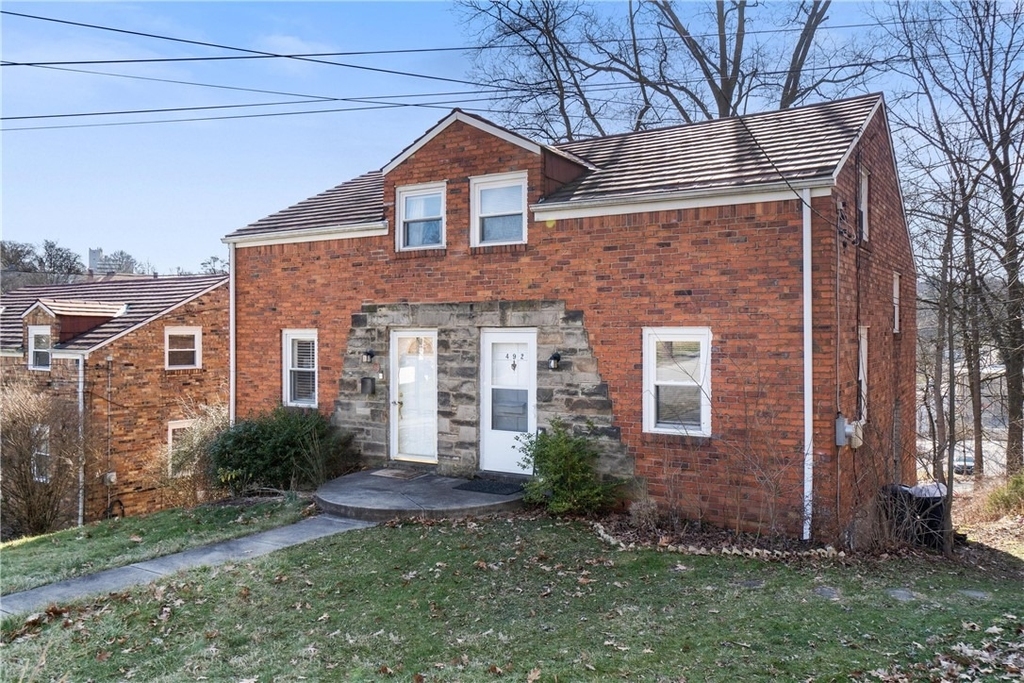 494 Serpentine Drive - Photo 1