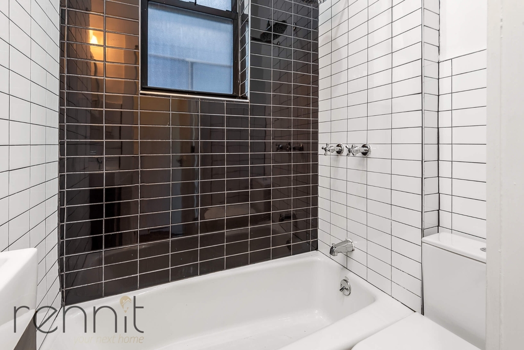 238 Stockholm Street - Photo 5