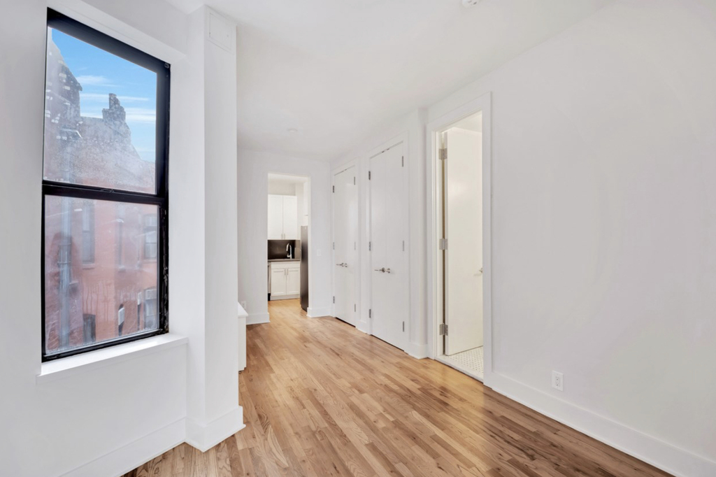  West 45th Street - Photo 1