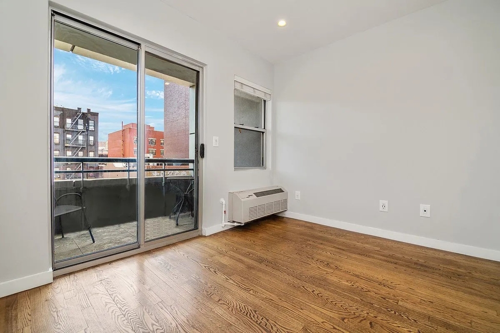 152 Ludlow Street - Photo 3